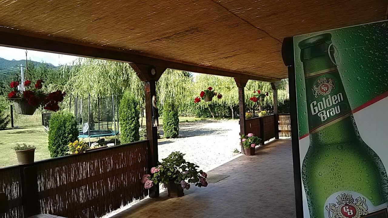 Pensiunea Maya Sîmbăta de Sus Bagian luar foto