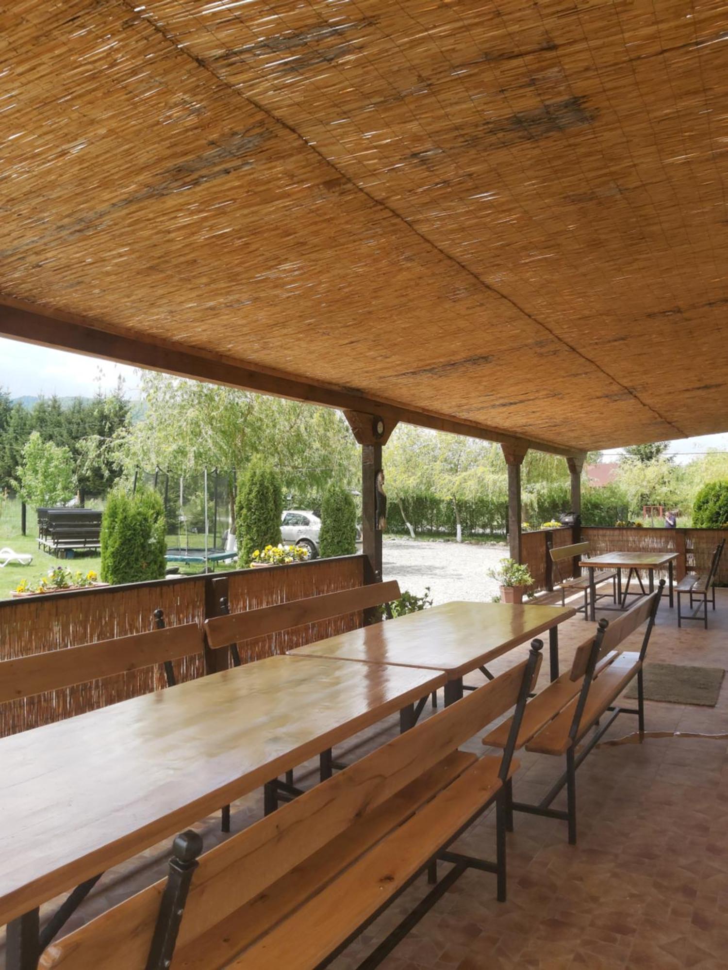 Pensiunea Maya Sîmbăta de Sus Bagian luar foto